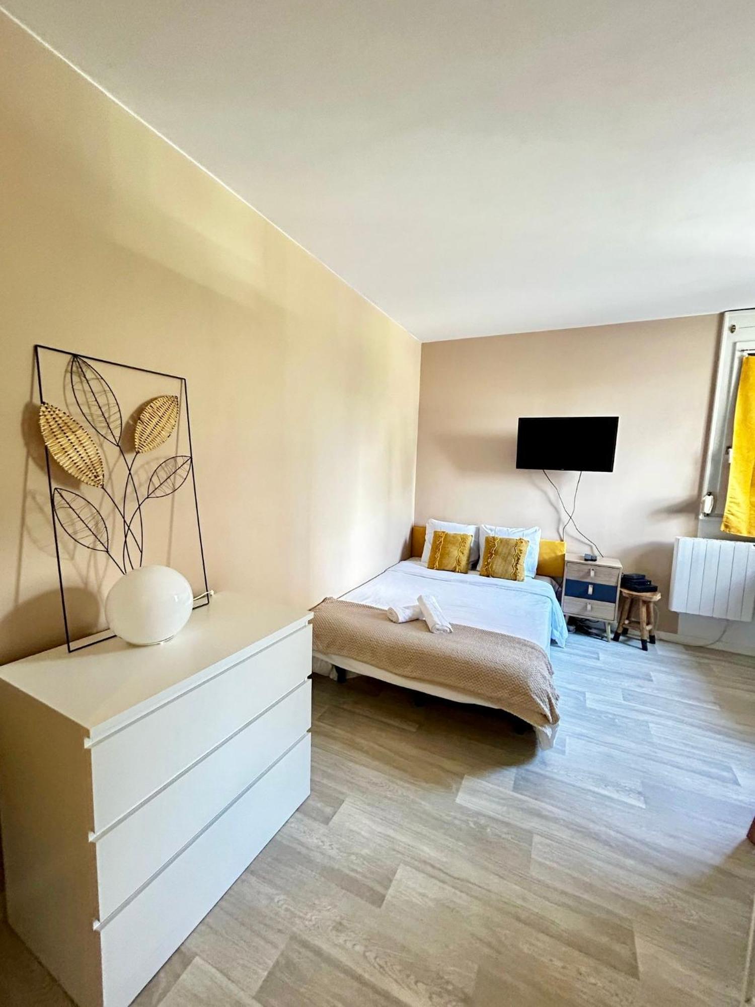 L'Emailleur Studio Cosy Et Tout Equipe Лимож Экстерьер фото