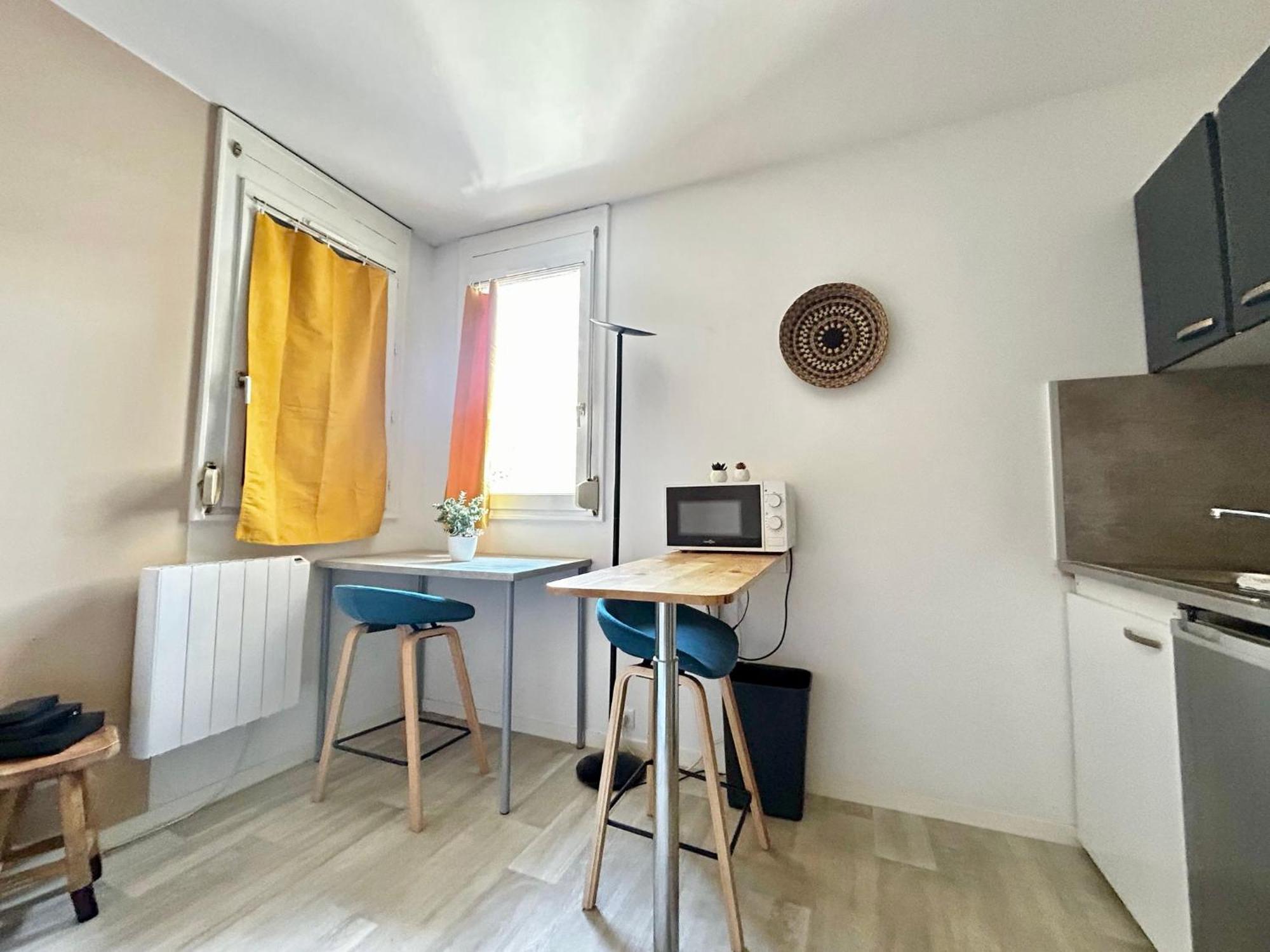 L'Emailleur Studio Cosy Et Tout Equipe Лимож Экстерьер фото