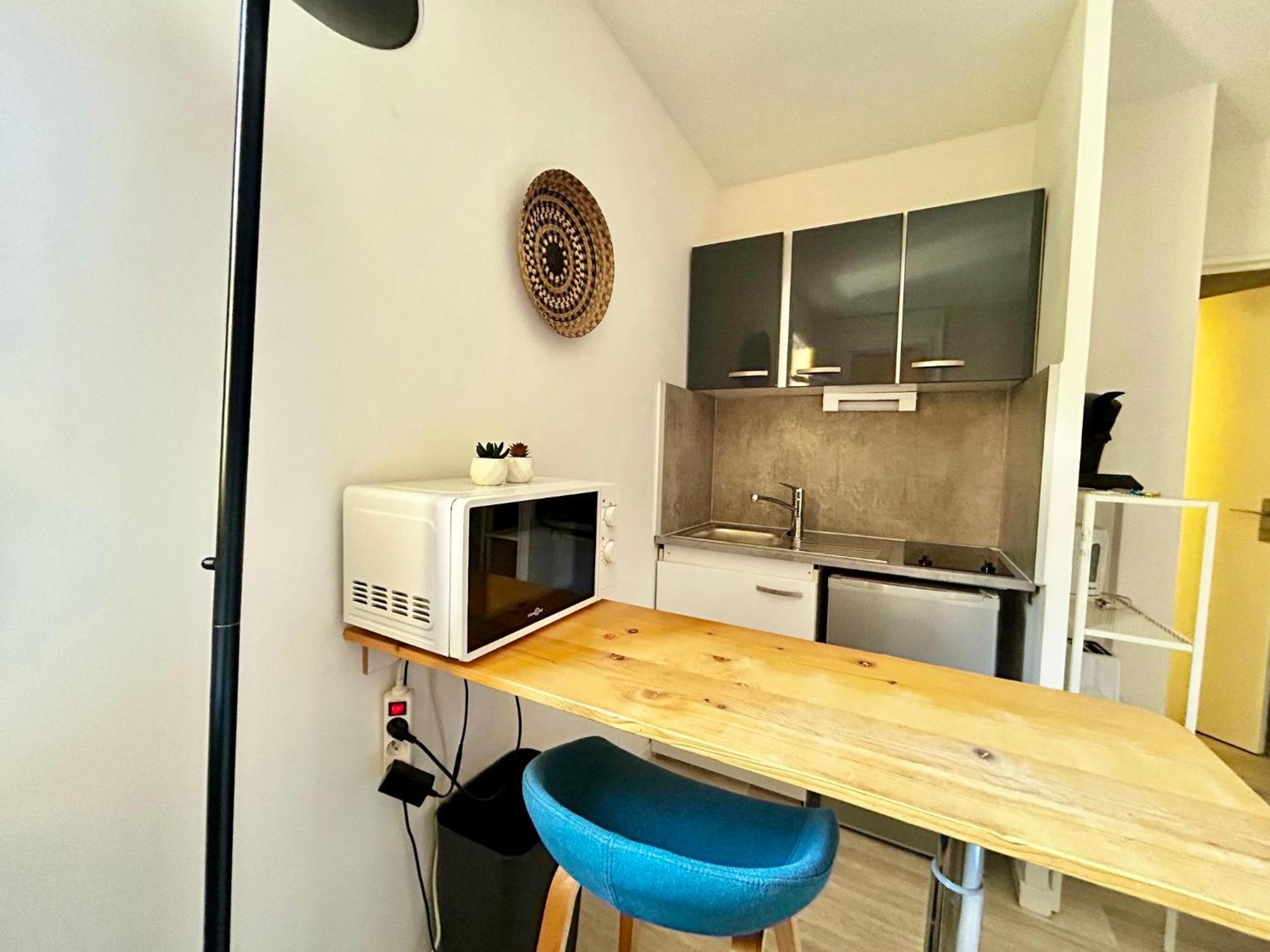 L'Emailleur Studio Cosy Et Tout Equipe Лимож Экстерьер фото